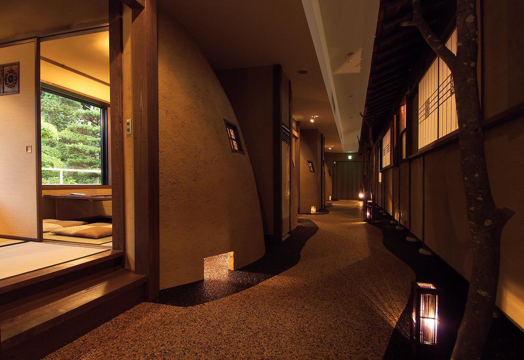 Kounkaku Hotel Nihonmatsu Buitenkant foto