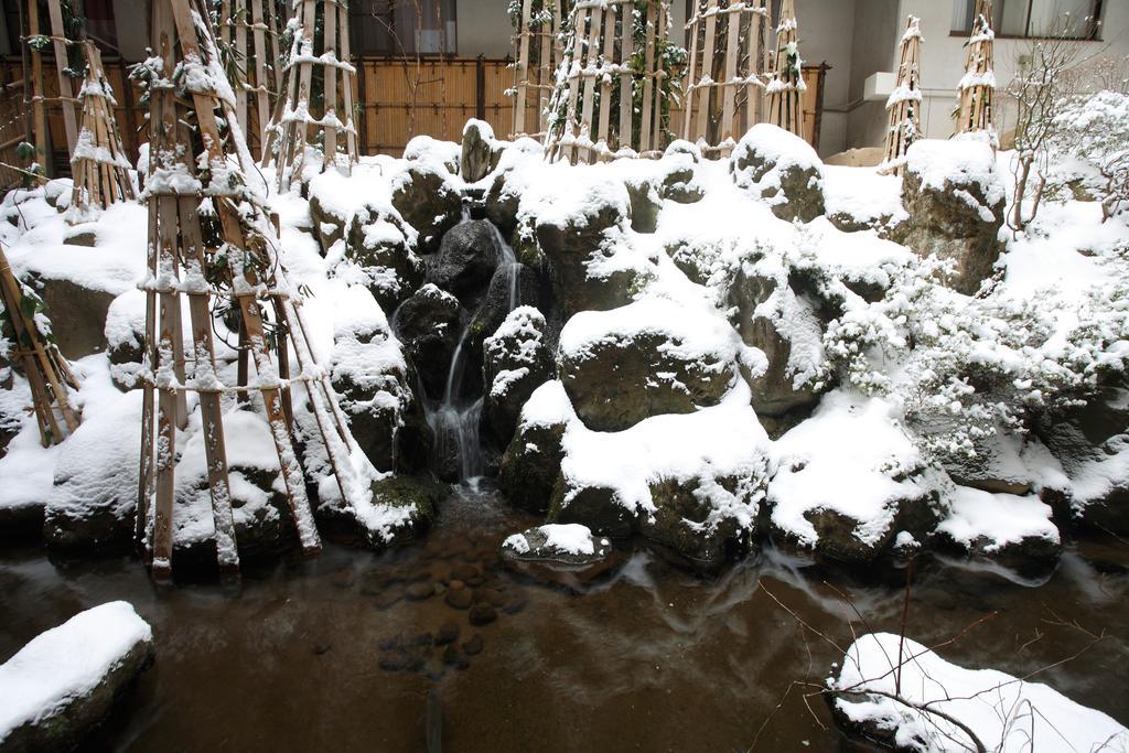Kounkaku Hotel Nihonmatsu Buitenkant foto